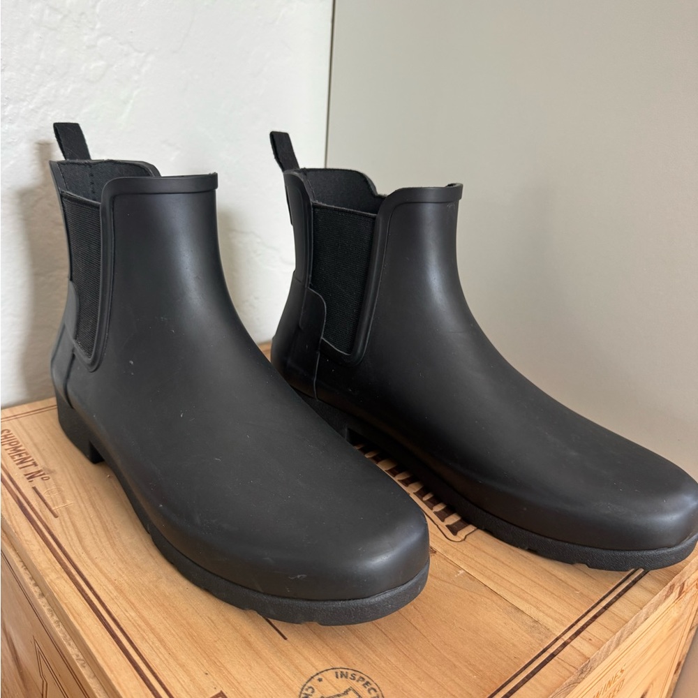 Hunter Refined Slim Fit Chelsea Boots Women's Size EU 40/US9 (WFS1017RMA)